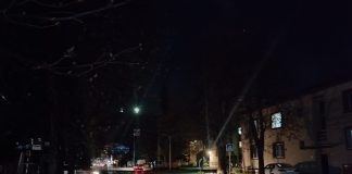 Со мерките за штедење на струја граѓаните на Општина Карпош плаќаат исто, а дел од улиците се во мрак