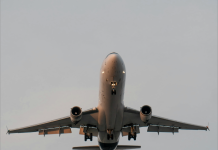 Партиски игри до небо