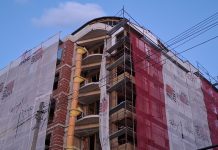 Градежништвото во Македонија меѓу рокови, ризик и гласна тишина за правата на работниците